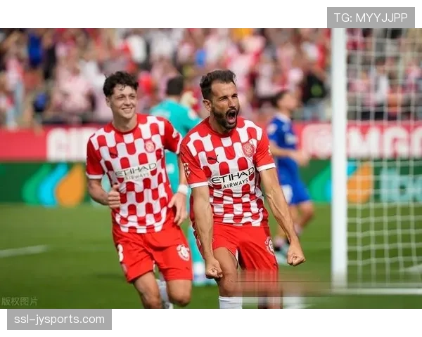 特写:赫罗纳老将斯图亚尼,十年坚守与一座城市的足球梦想 特写:赫罗纳老将斯图亚尼,十年坚守与一座城市的足球梦想